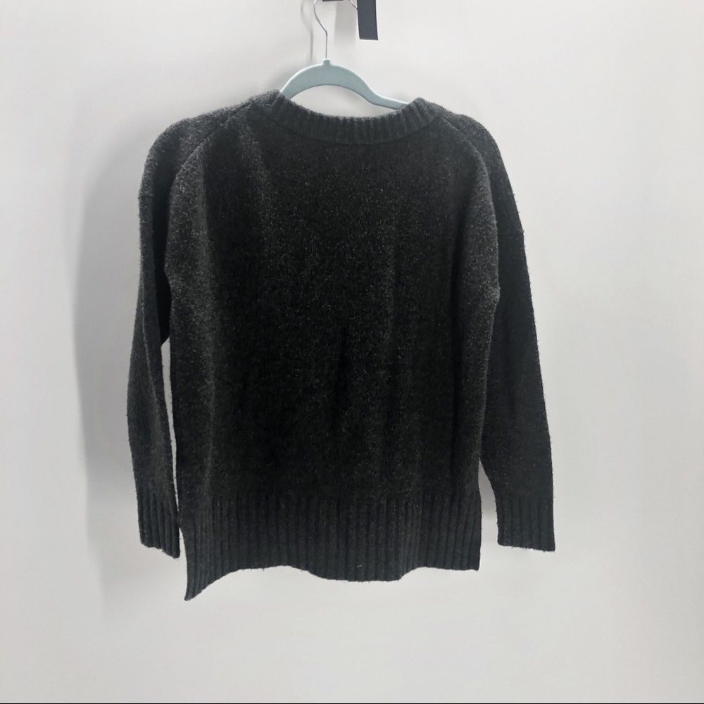 J Crew Super Soft Yarn Oversized Crewneck Sweater - Picture 5 of 7